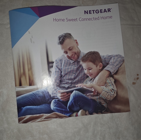 NETGEAR Nighthawk AC2300 Smart WIFI Router Model R7000P - Picture 14 of 16
